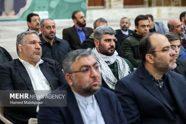 تجدید میثاق رئیس و نمایندگان مجلس با آرمان‌های امام خمینی (ره)
