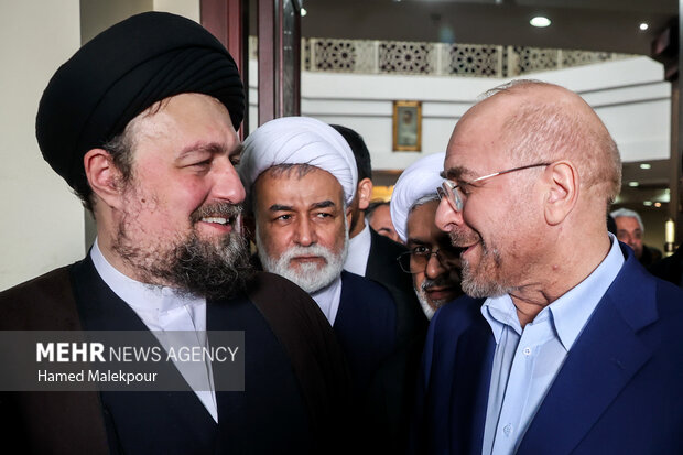 تجدید میثاق رئیس و نمایندگان مجلس با آرمان‌های امام خمینی (ره)