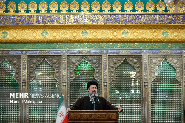 Ghalibaf, MPs renew allegiance with Imam Khomeini's ideals
