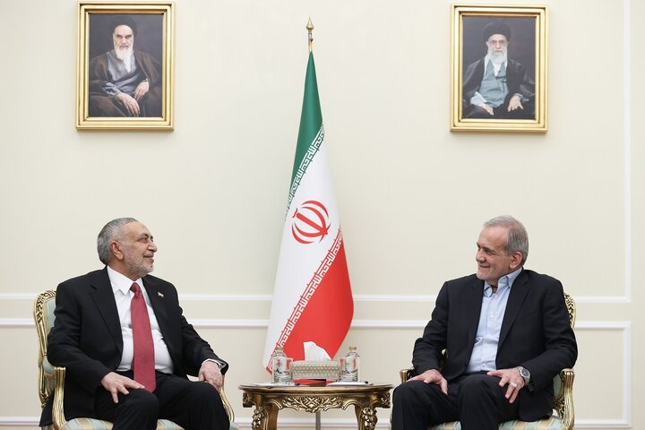 Pezeşkiyan'dan İslam ülkelerine ''Gazze ve Lübnan'' çağrısı Pezeşkiyan'dan İslam ülkelerine ''Gazze ve Lübnan'' çağrısı