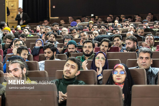 اکران فیلم سینمایی اشک هور حوزه هنری