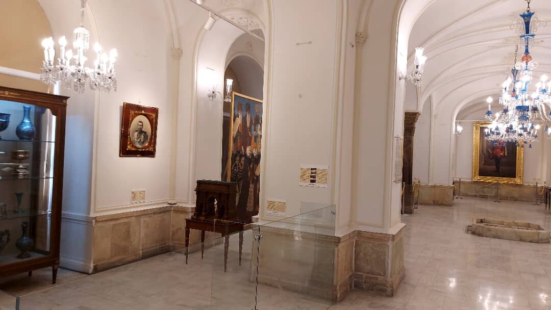 چینش دوباره اشیای حوضخانه کاخ گلستان با روایتی جدید چینش دوباره اشیای حوضخانه کاخ گلستان با روایتی جدید