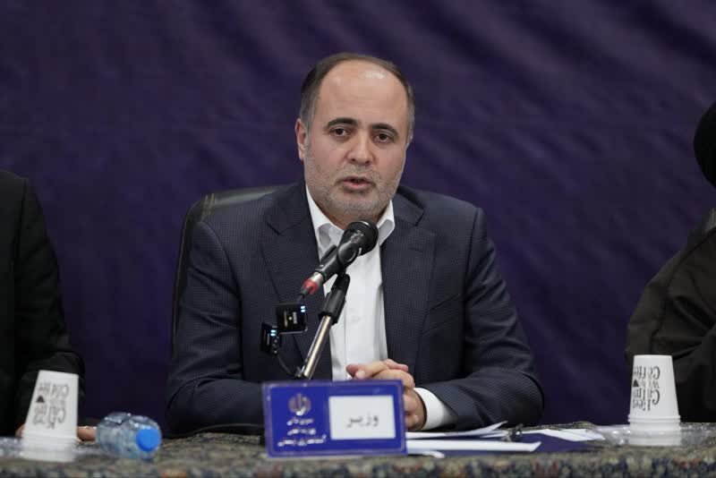 نوری: ۱۲۰۰ میلیارد تومان از مطالبات چایکاران پرداخت شده است نوری: ۱۲۰۰ میلیارد تومان از مطالبات چایکاران پرداخت شده است