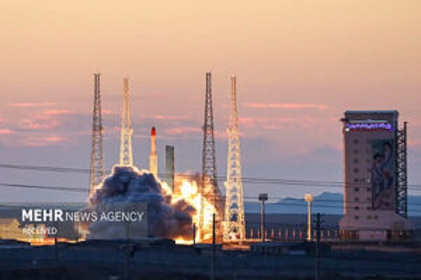İran'dan uzay hamlesi: Yeni fırlatmalar yolda İran'dan uzay hamlesi: Yeni fırlatmalar yolda