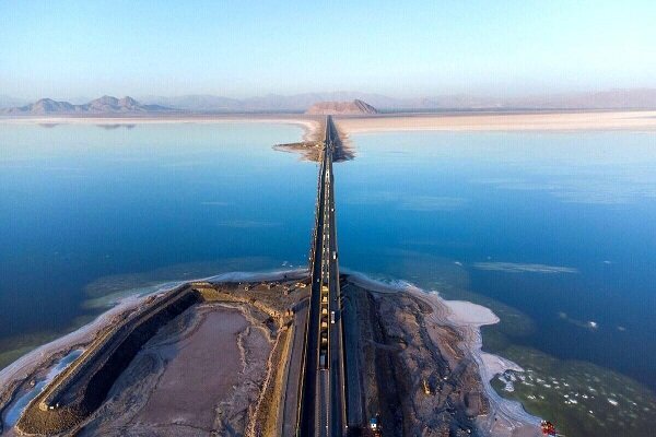 آذربایجان غربی در سال ۱۴۰۳؛ از احیای دریاچه ارومیه تا سفر روسای قوا