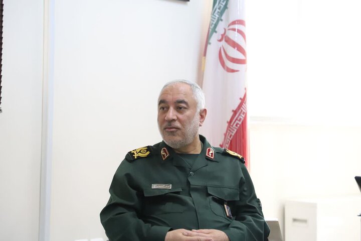 ترکیب قدرت نظامی و دیپلماسی هوشمند کلید پیروزی ایران در برابر دشمنان ترکیب قدرت نظامی و دیپلماسی هوشمند کلید پیروزی ایران در برابر دشمنان