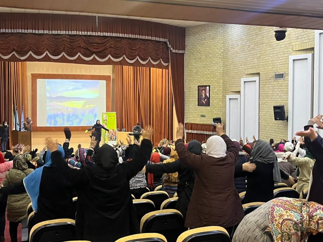 برگزاری دورهمیهای «یاد ایام» برای نشاط سالمندان تهران