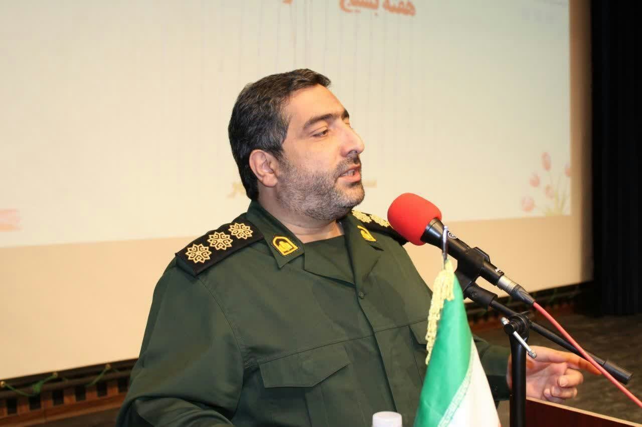 پوراسماعیلی: اسوه بسیج ویترین مردمی خدمات انقلاب اسلامی است پوراسماعیلی: اسوه بسیج ویترین مردمی خدمات انقلاب اسلامی است