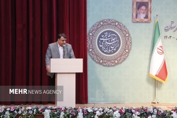 دیدار رئیس قوه قضاییه با اقشار لرستان