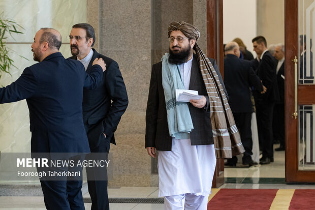 مراسم بزرگداشت سالروز پیروزی انقلاب اسلامی با حضور سفرای خارجی
