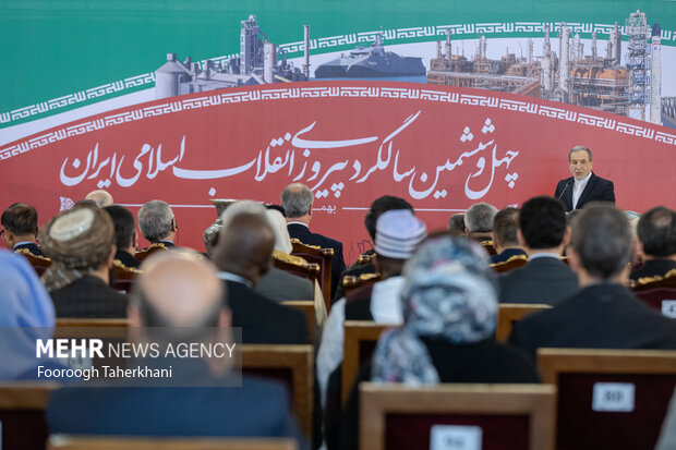 مراسم بزرگداشت سالروز پیروزی انقلاب اسلامی با حضور سفرای خارجی