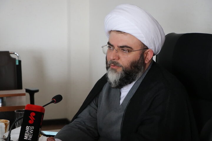 حجتالاسلام قمی: باید از قرآن برای افزایش گستره مخاطبان کار فرهنگی استفاده کرد