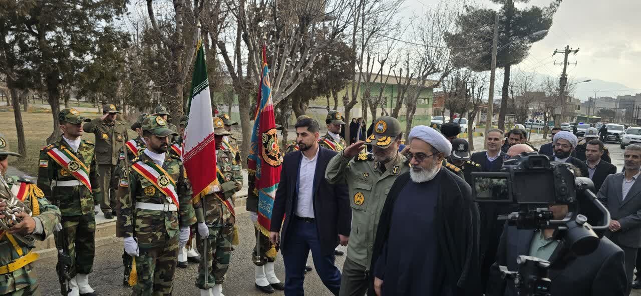 رئیس سازمان قضایی نیروهای مسلح وارد دورود شد رئیس سازمان قضایی نیروهای مسلح وارد دورود شد