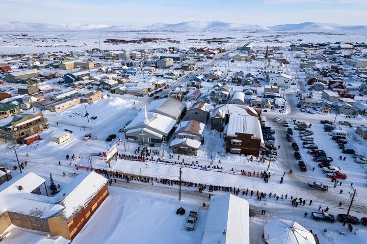 Small plane with 10 onboard goes missing in Alaska