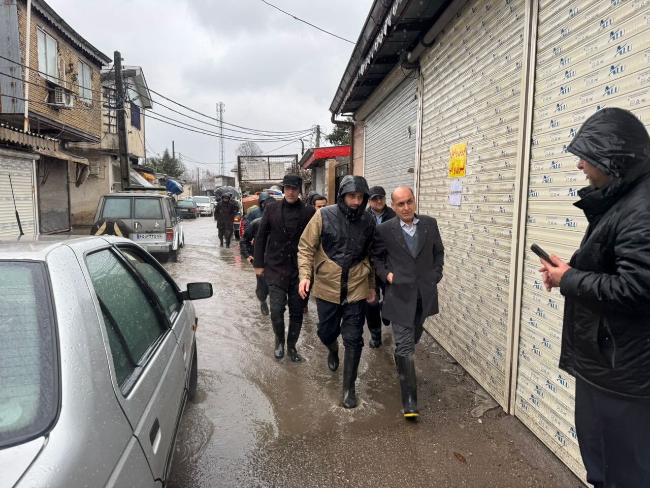 آخرین جزئیات سیل در رشت/ اعزام ۶۰ تیم امداد و نجات به گیلان آخرین جزئیات سیل در رشت/ اعزام ۶۰ تیم امداد و نجات به گیلان