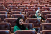 یک فیلم اجتماعی صدرنشین جدول هفتگی شد؛ فروش ۵ بلیت برای یک فیلم!