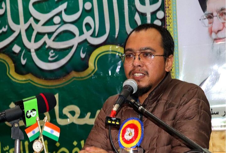 مردم کارگِل هند هرسال پیروزی انقلاب اسلامی را جشن میگیرند مردم کارگِل هند هرسال پیروزی انقلاب اسلامی را جشن میگیرند