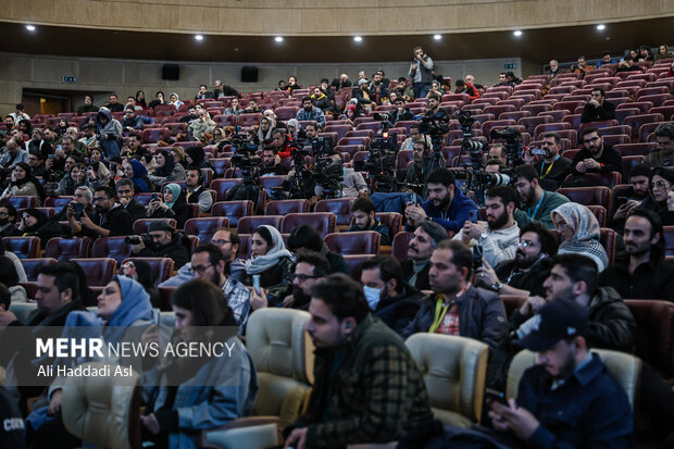 پیشفروش بلیتهای جشنواره فجر از ۱۰ بهمن پیشفروش بلیتهای جشنواره فجر از ۱۰ بهمن