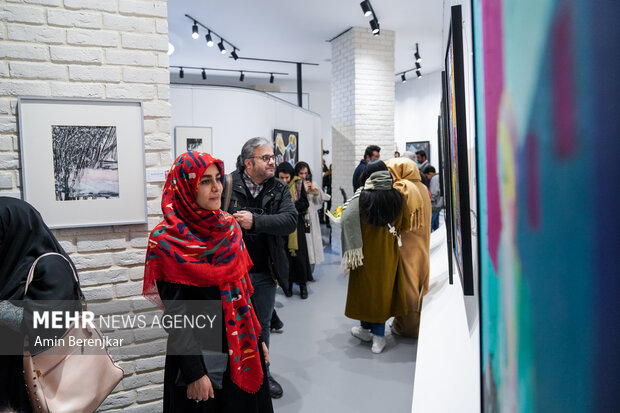 آیین افتتاح جشنواره کشوری هنرهای تجسمی فجر در شیراز