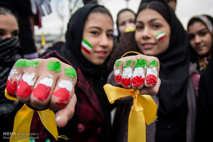 مراسم راهپیمایی ۲۲ بهمن ۱۳۹۴ 