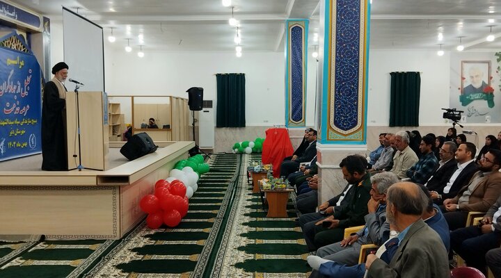 خدمات گروههای جهادی هنرمندانه اطلاع رسانی شود