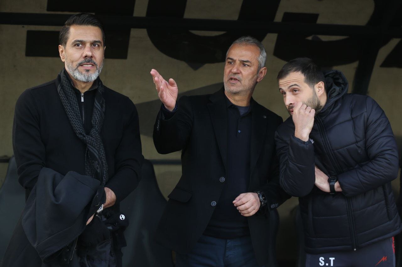 کلاف سردرگم پرسپولیس با چند تصمیمگیر و یک سرمایهدار برای تابستان داغ