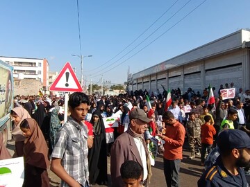 راهپیمایی ۲۲ بهمن در شهر میناب