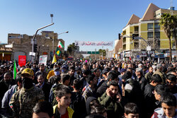 تجمع مردم انقلابی قم در حرم بانوی کرامت