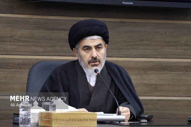 نشست فعالان اقتصادی، کارآفرینان و تولیدکنندگان آذربایجان‌غربی با رئیس مجلس