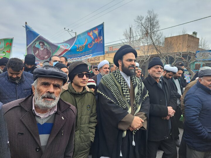 شکوه حضور مردم اردستان در جشن ۴۶ سالگی انقلاب اسلامی