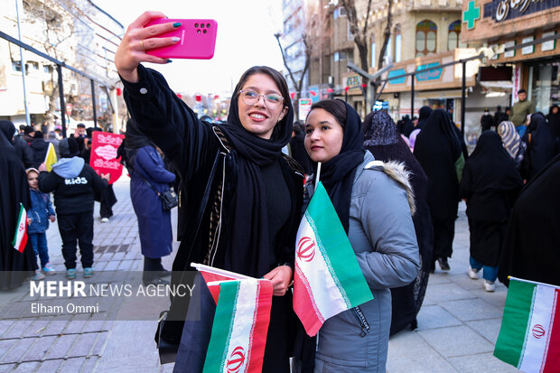 راهپیمایی ۲۲ بهمن در سنندج