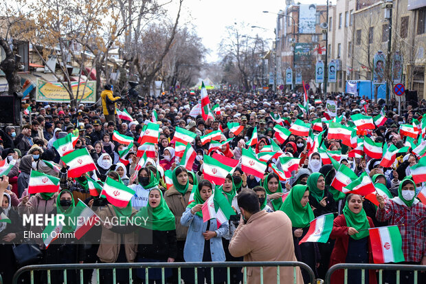 راهپیمایی ۲۲ بهمن در سنندج