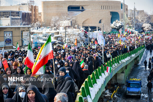 راهپیمایی ۲۲ بهمن در اراک