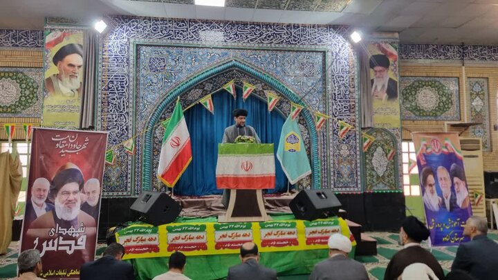 حضور مردم در راهپیمایی ۲۲ بهمن توطئههای دشمنان را خنثی کرد