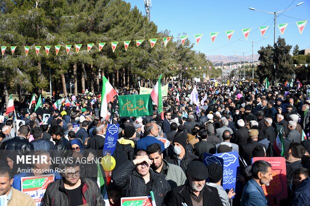 راهپیمایی ۲۲ بهمن در بیرجند