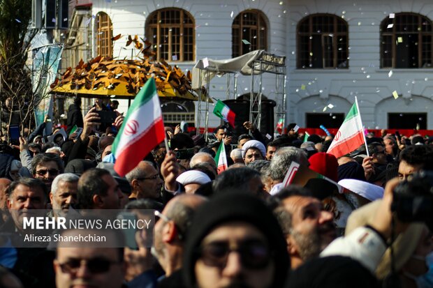 راهپیمایی ۲۲ بهمن در رشت