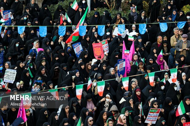 راهپیمایی ۲۲ بهمن در رشت