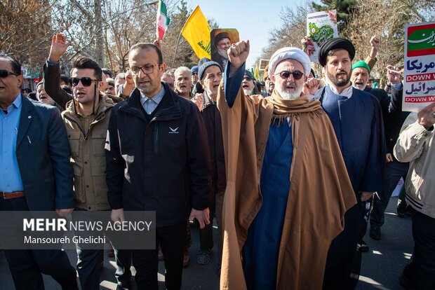 راهپیمایی 22 بهمن در شاهرود