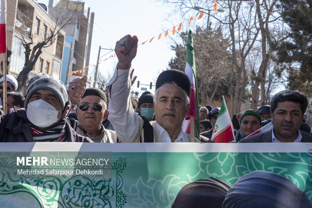 راهپیمایی ۲۲ بهمن در شهرکرد