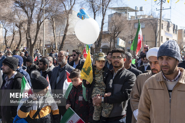 راهپیمایی ۲۲ بهمن در شهرکرد