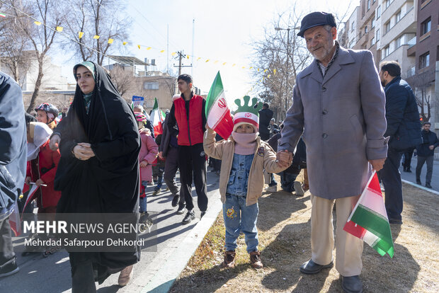 راهپیمایی ۲۲ بهمن در شهرکرد