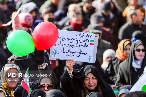 راهپیمایی ۲۲ بهمن در اردبیل