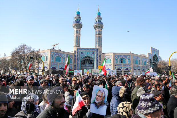 راهپیمایی ۲۲ بهمن در اردبیل