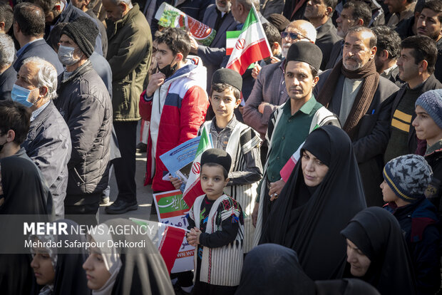 راهپیمایی ۲۲ بهمن در شهرکرد