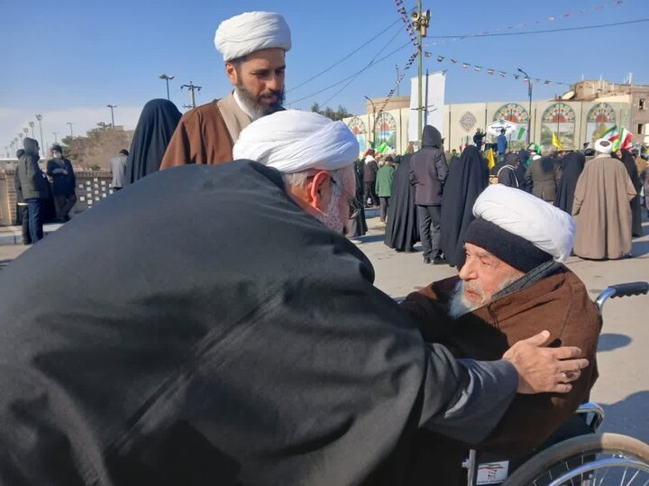 عالم کرمانشاهی در مراسم ۲۲بهمن ۱۴۰۳ در قم