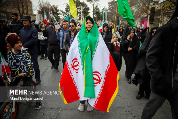 راهپیمایی ۲۲ بهمن در یزد
