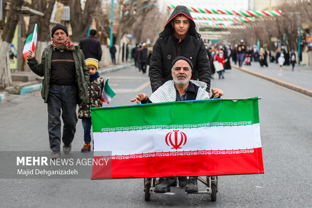 راهپیمایی ۲۲ بهمن در یزد