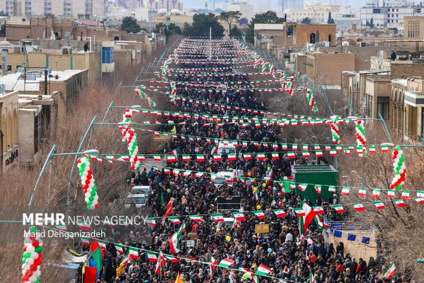 راهپیمایی ۲۲ بهمن در یزد