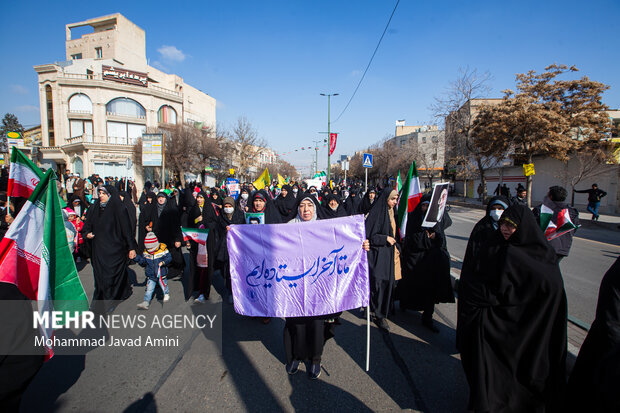 راهپیمایی ۲۲ بهمن در قزوین