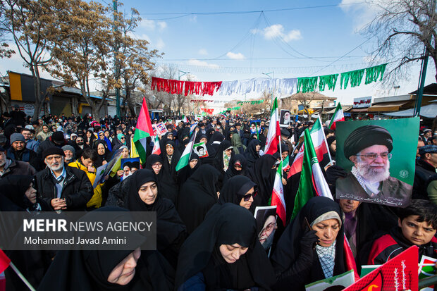 راهپیمایی ۲۲ بهمن در قزوین